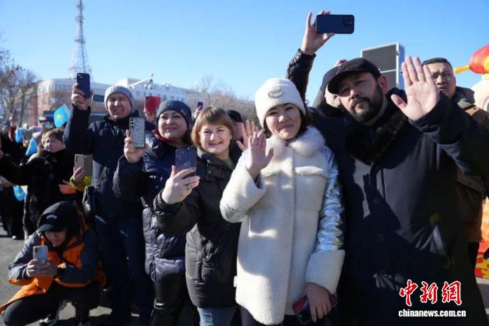 哈萨克斯坦“中国旅游年”火热进行：新疆塔城成热门打卡地