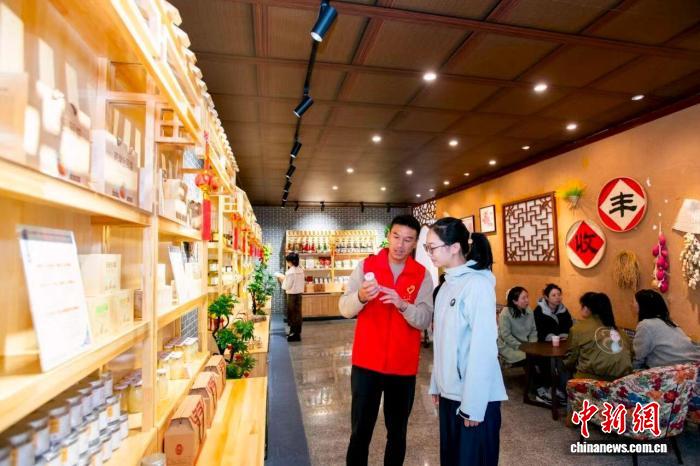 山西晋城牛山村：产业人才双驱动，乡村焕发新生机