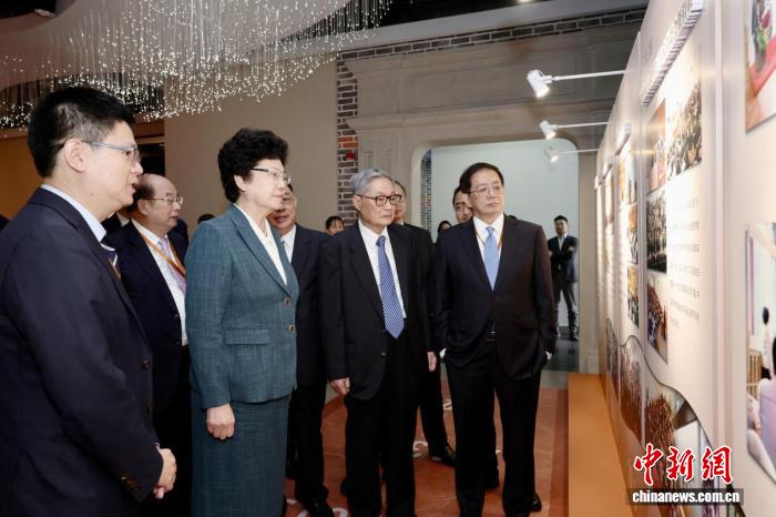 第十届孙中山宋庆龄研讨会：两岸共话中华民族精神