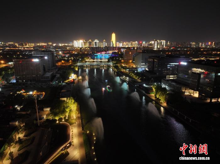 中外市长共赏郑州夜经济：文旅融合新模式探索