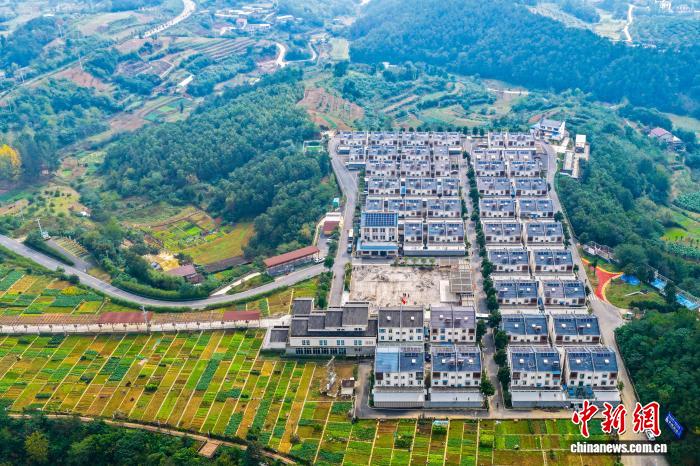 丹江口坝首第一村：移民十余载，从离乡到安居的蜕变之路