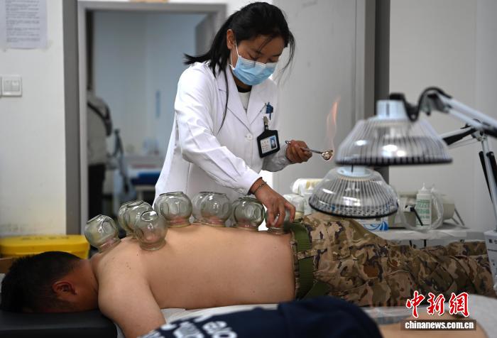 西藏军区总医院：中西医结合打造高原卫勤保障新模式