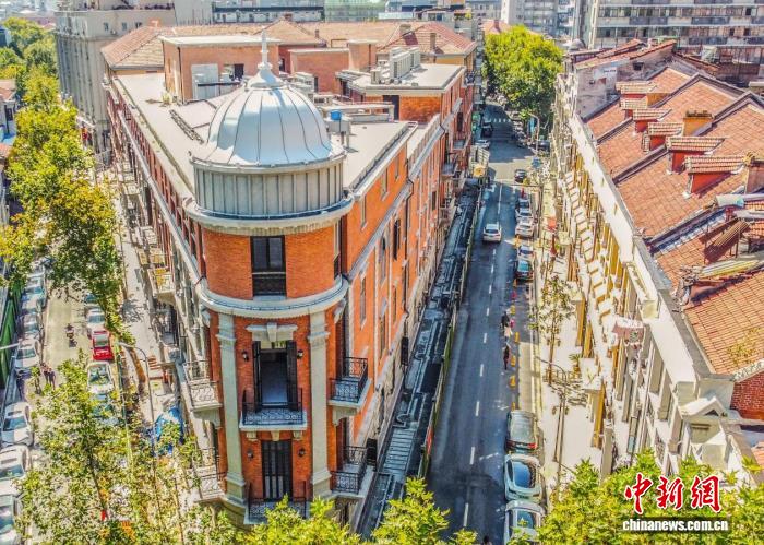 武汉百年巴公房子焕新成文旅新地标，续写时代新篇章