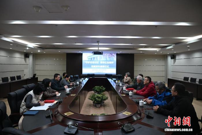 沈阳市档案馆获赠抗战及抗美援朝珍贵史料 红色记忆再添新篇