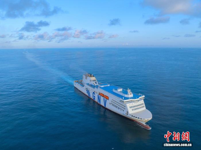 地中海航运LNG双燃料动力客滚船