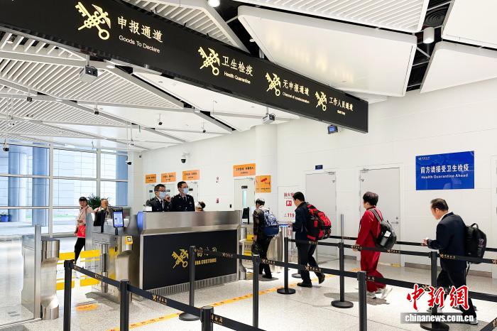 湖北十堰武当山机场首开直飞韩国首尔国际航线