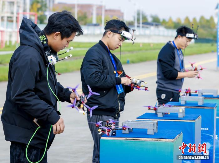 2025陕西无人机公开赛西安启幕，低空经济与体育融合新篇