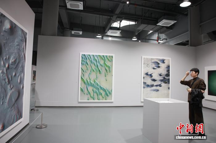 托马斯·鲁夫个展《摄影的思维导图》