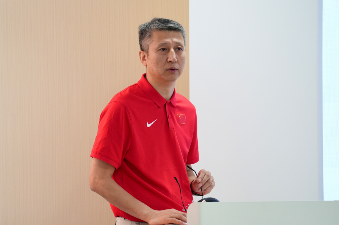男篮亚洲杯总结会：郭士强肯定成绩，点明隐患，展望世界杯