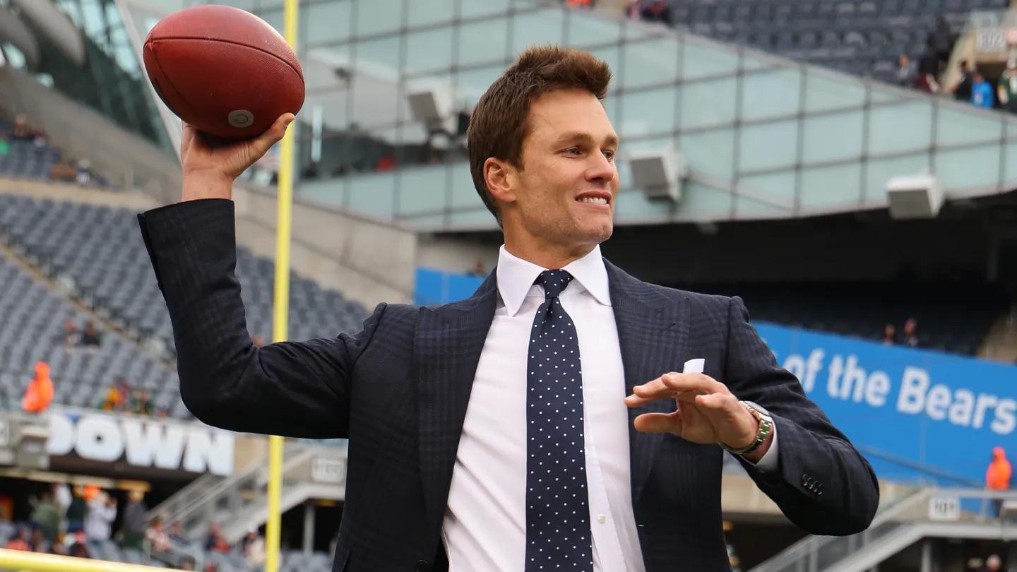 NFL传奇汤姆·布雷迪确认出战沙特腰旗橄榄球经典赛