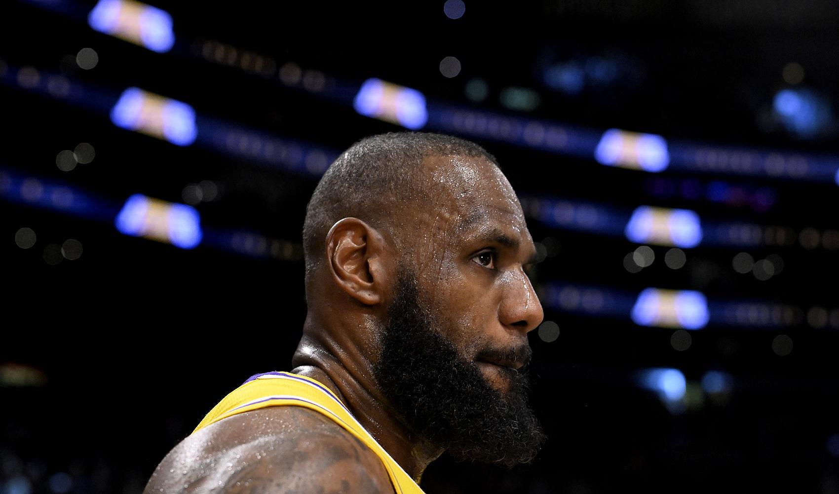 卡南回忆NBA首战：惊觉詹姆斯战术洞察力惊人