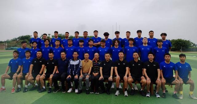 绵阳队球员训练