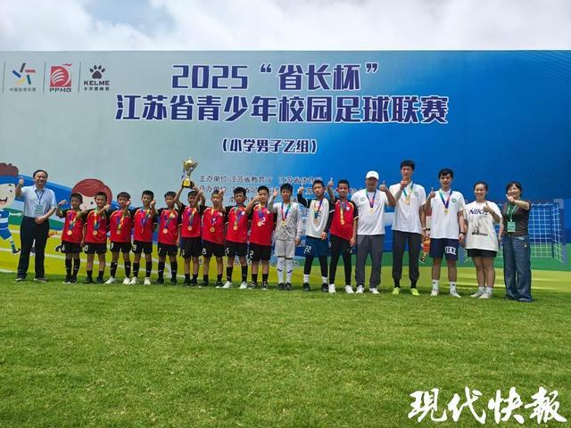 “一切为了孩子！”揭示学优平衡的足球队冠军秘诀