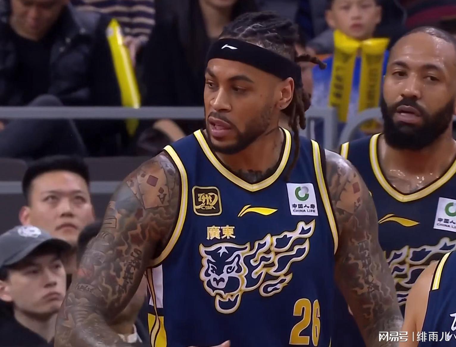 CBA锋线霸主崔永熙强势回归，广东男篮剑指总决赛！