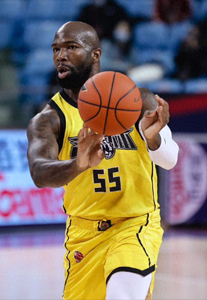 吉林男篮不续约琼斯！超级外援场均30+或告别CBA