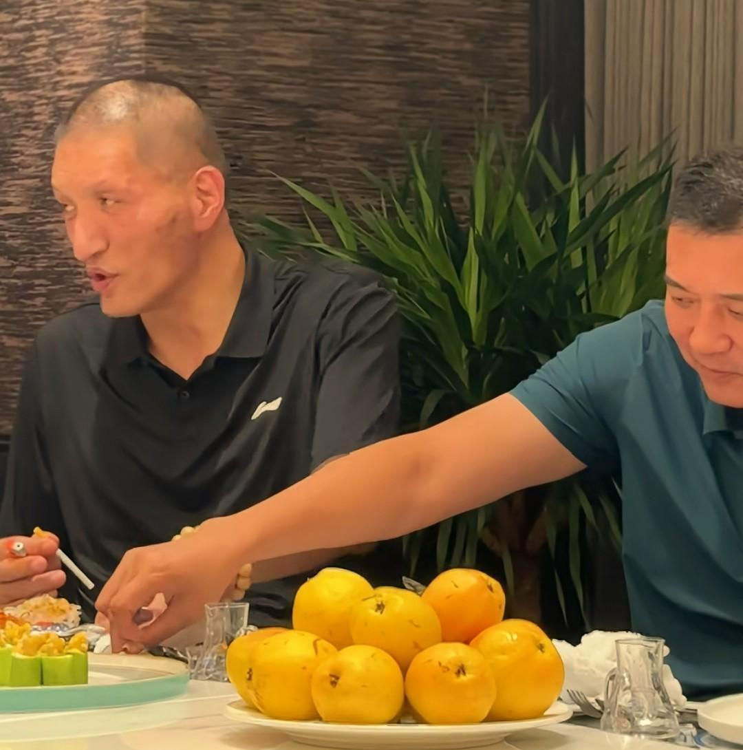 巩晓彬发福现状
