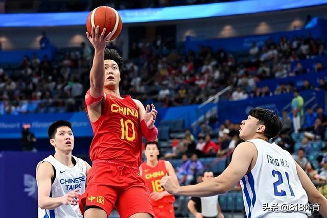 赵睿直言：中国男篮急需绝对领袖，关键时刻需挺身而出