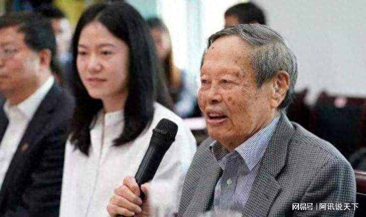 杨振宁亲人揭露翁帆真面目！翁帆不再隐瞒，说出和杨振宁结婚原因