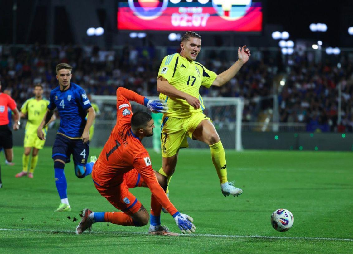对手排名不如国足！FIFA第29打不过科索沃：2亿欧锋线成笑话 耻辱