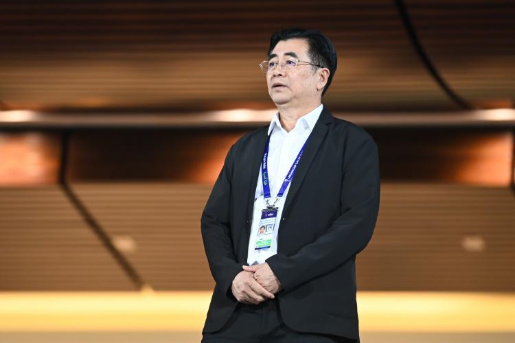北青：U22国足重返训练场备战，足协主席宋凯现场督战