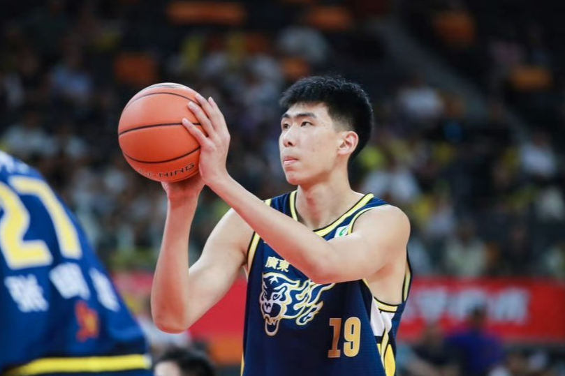 CBA五队大交易传闻：辽宁广东北控同曦广州或掀转会风暴