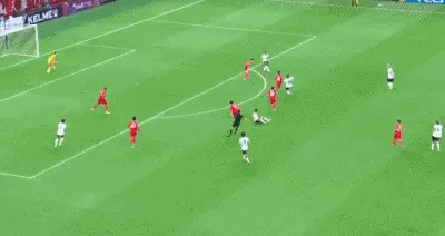 海港半场丢三球0-3神户胜利船 亚冠精英联赛5连败