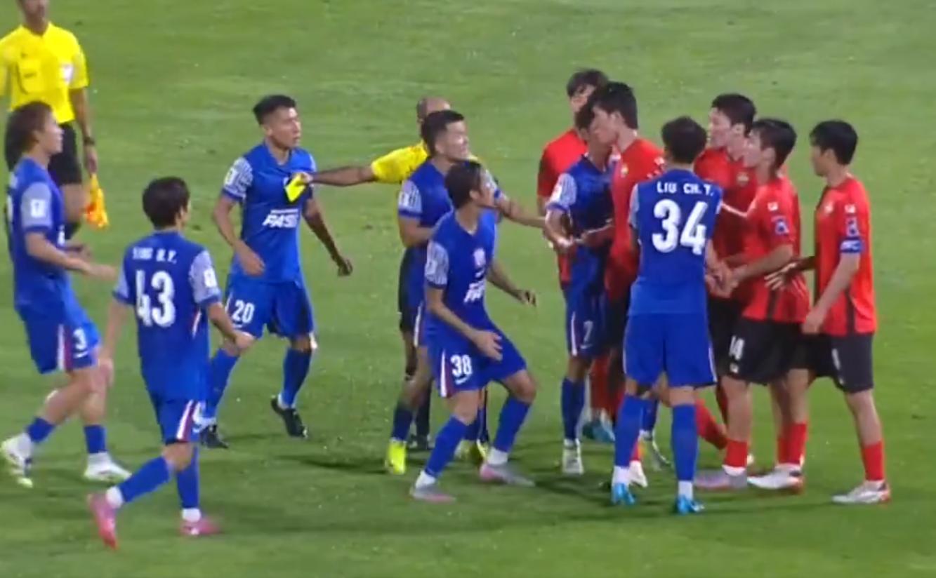 亚冠精英赛：申花客场1-2负江原FC 特谢拉破门难挽败局