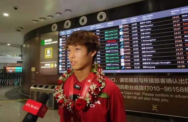 北京U16门将曹钰：夺冠泪洒赛场 目标直指国字号梯队