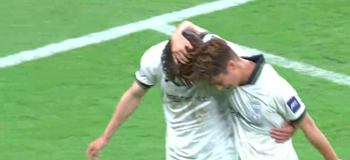 0-3！海港“外战留力”？古斯塔沃浪费单刀，被日本球队轻松破门