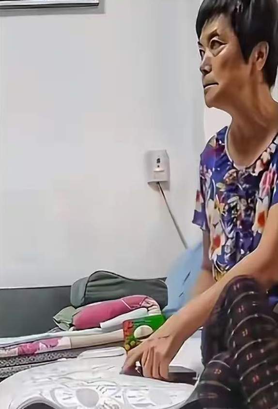 恶婆婆虐待孙女自食恶果：儿媳回娘家，丈夫丑事曝光工作尽毁