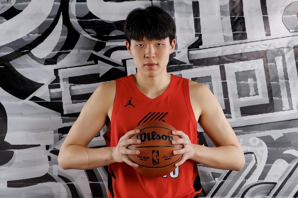最后35天倒计时！75大巨星利拉德支招杨瀚森冲击NBA高薪