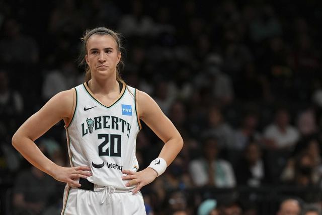 WNBA季后赛：约内斯库两场三分20中4 命中率仅20%引关注