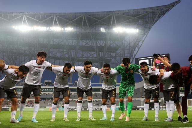 FIFA最新排名揭晓：国足稳居世界第94，亚洲第14位未变