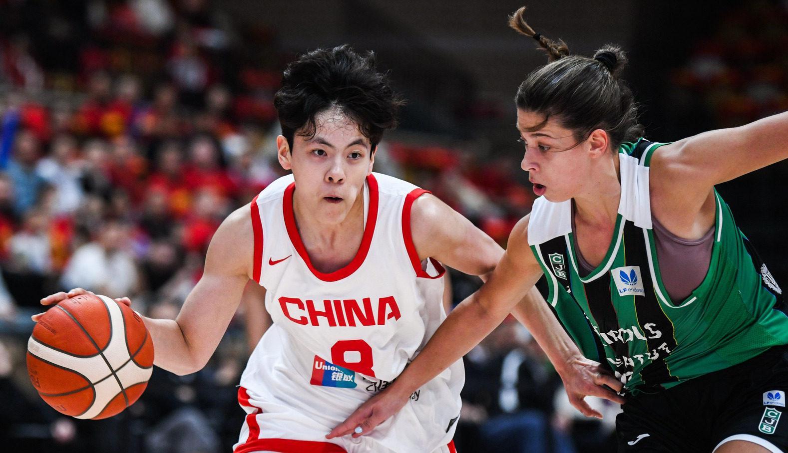 中国女篮双星闪耀！韩旭高效23+5，杨舒予关键三分助连胜