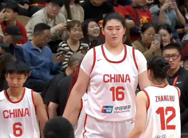 中国女篮91-86险胜尤文图特，韩旭成关键功臣