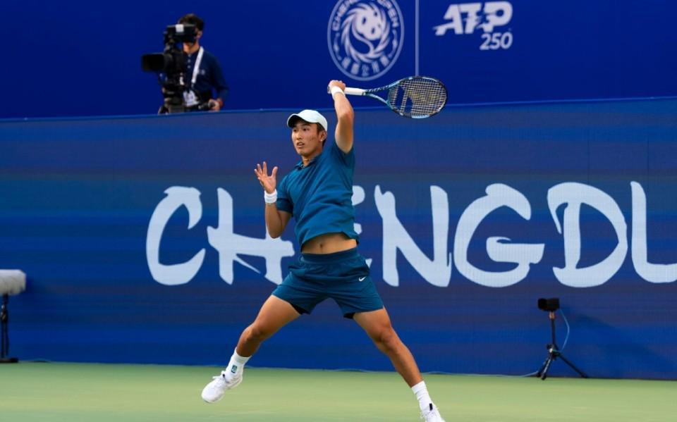 ATP成都站爆冷！卫冕冠军商竣程止步次轮，排名跌出前200