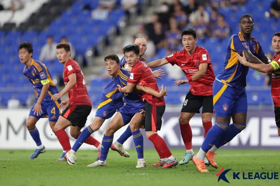 东体解析：申花备战占优，成都全主力出战亚冠体能或成隐忧
