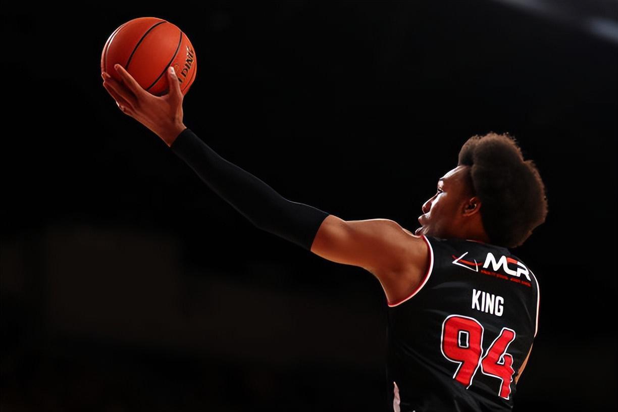 广州队签约前NBA锋线乔治-金，性价比外援能否助力新赛季？