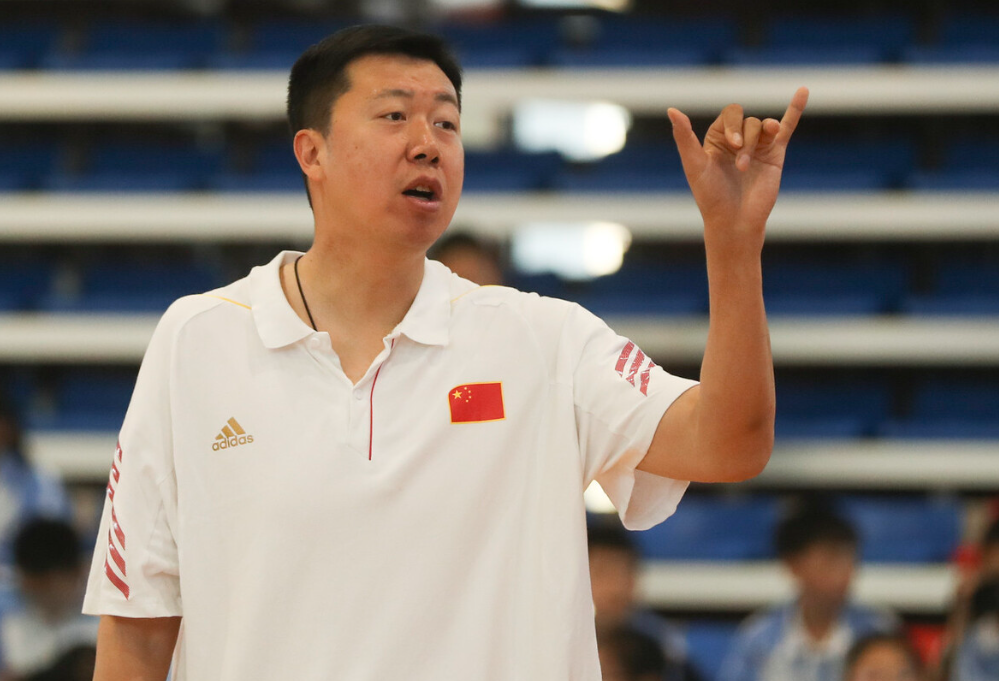 王治郅指导张子宇韩旭，梦幻脚步为何难传承？