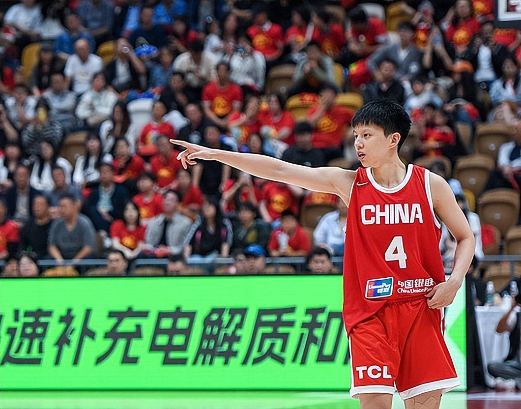 17分钟砍11分！中国女篮23岁新星田媛媛崛起成关键女王