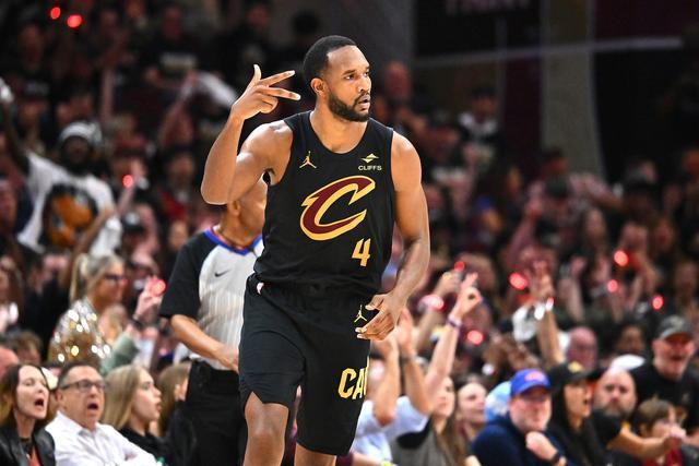 五年后NBA MVP争夺战：华子、CC、文班亚马谁将登顶？