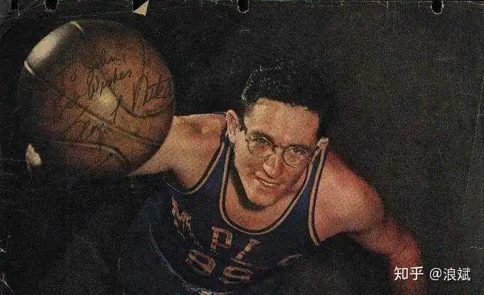 NBA历史上最有票房号召力的十个球员是谁？
