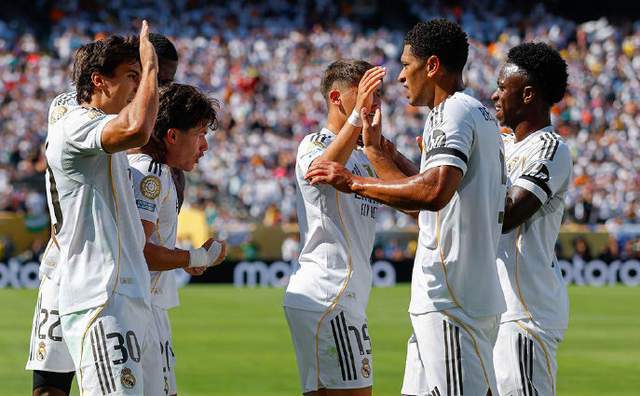 皇马2-0完胜西班牙人，姆巴佩5场5球领跑射手榜，米利唐世界波破门