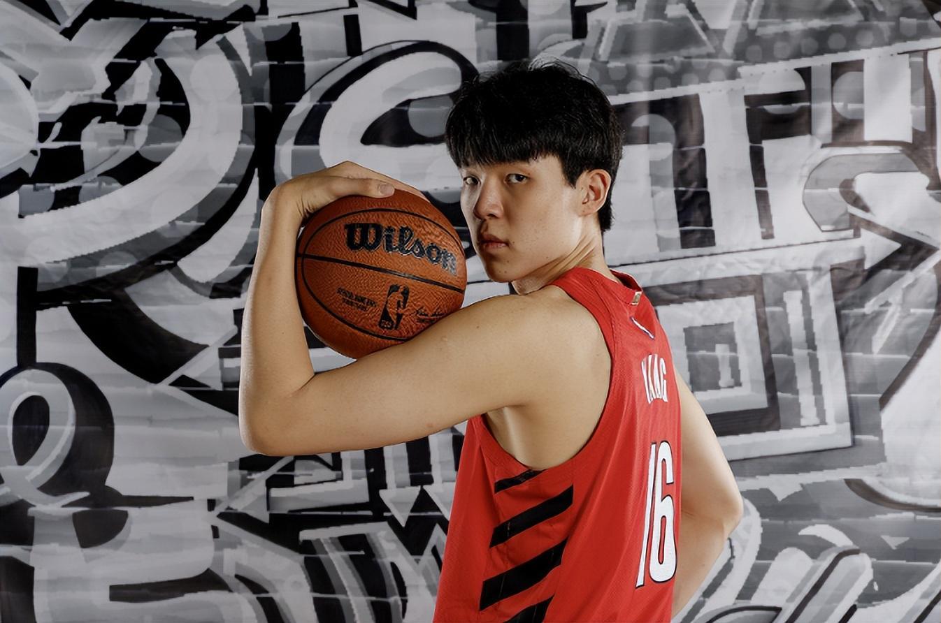 杨瀚森新秀赛季预测：场均8+7+3，中国球员NBA数据对比