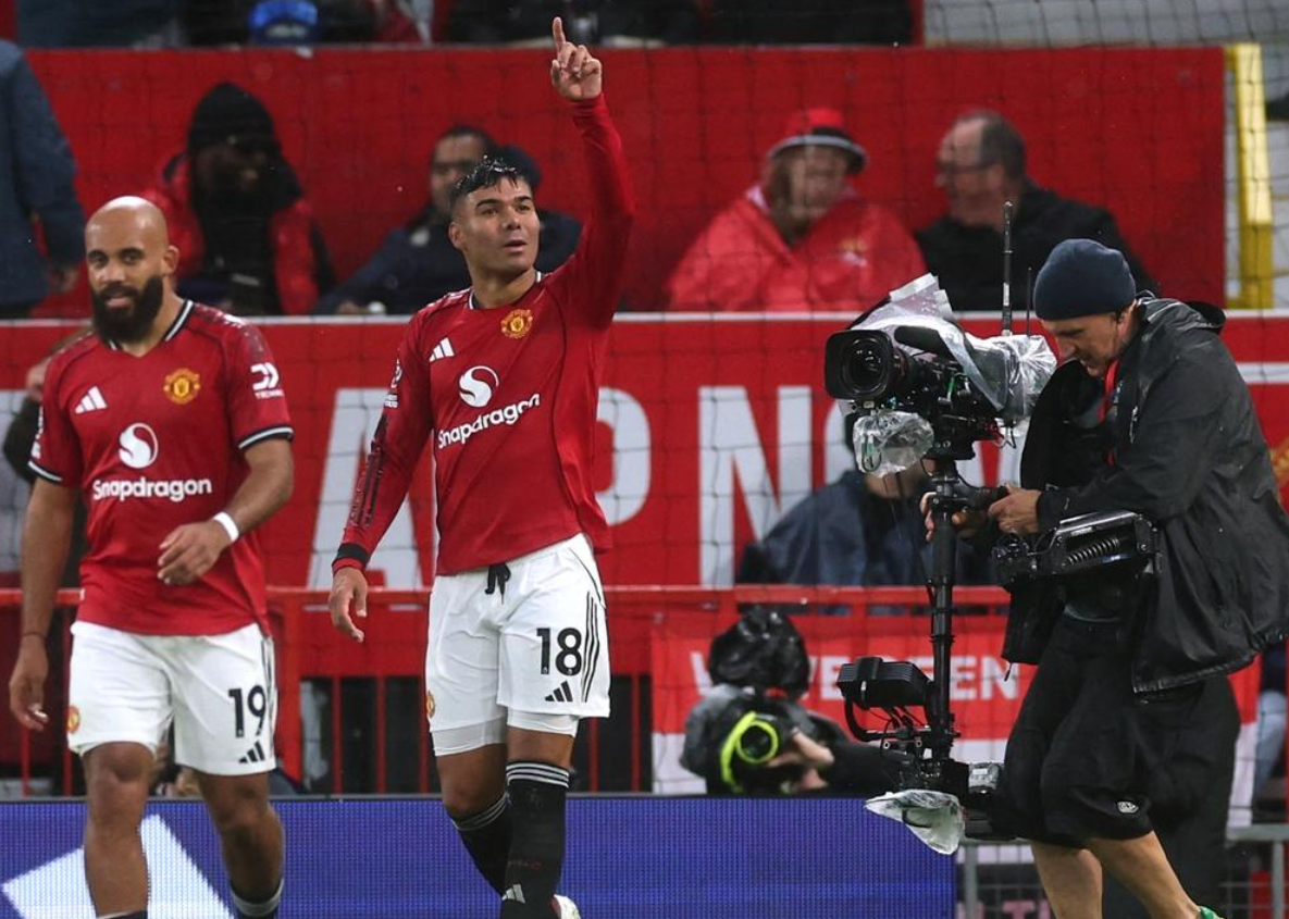 英超惊魂夜：曼联2-1险胜切尔西，红牌大战与绝地反击