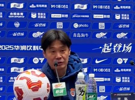 李霄鹏评齐鲁德比：两队激战精彩纷呈，共盼未来更辉煌