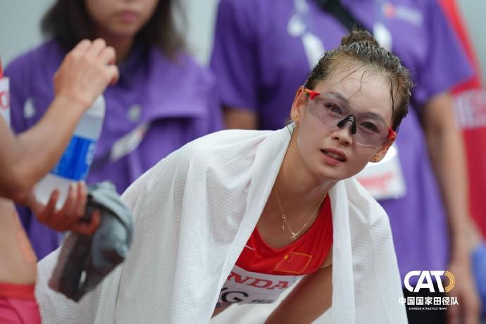 杨家玉赛后发声：名次未达预期，但赛场拼搏精神不减
