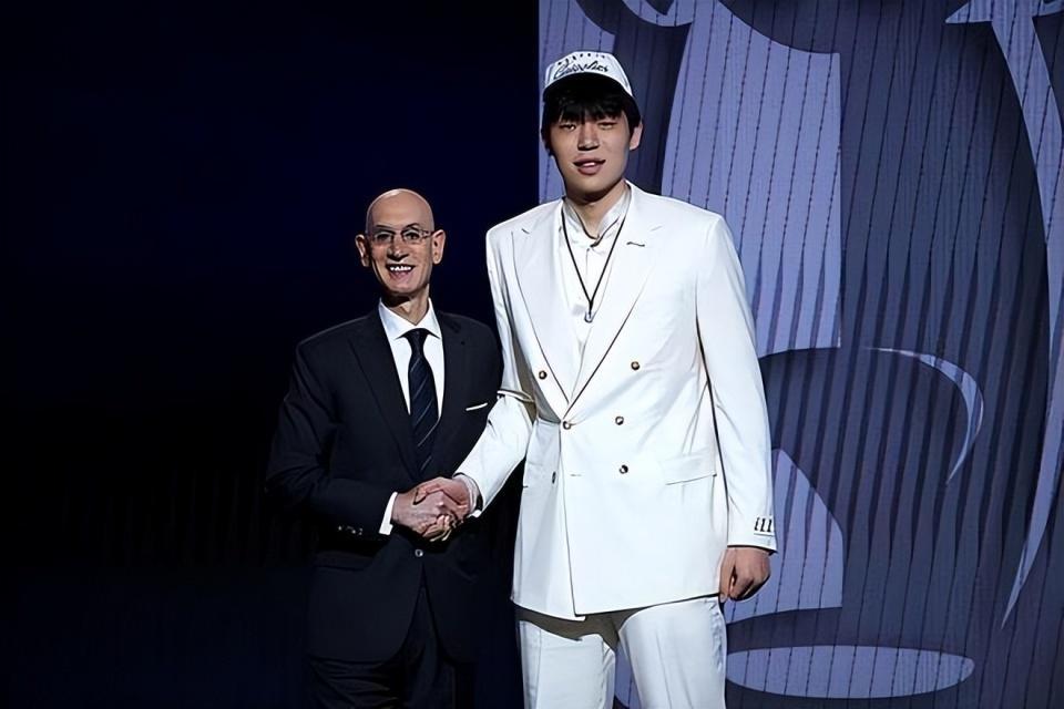 开拓者记者：杨瀚森力量短板或制约NBA进攻端发挥