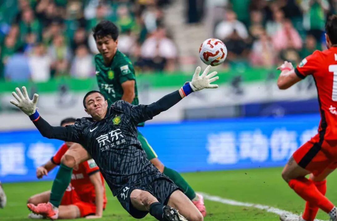 北京国安2025赛季中超三连败 2-3负于上海海港
