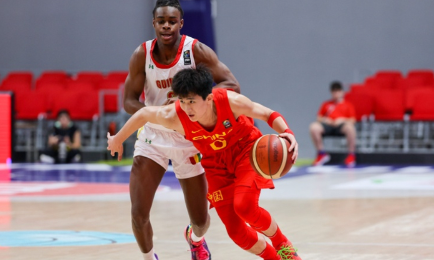 李悦洲放弃NCAA选择CBA：美国后卫竞争激烈，强度不如国内联赛